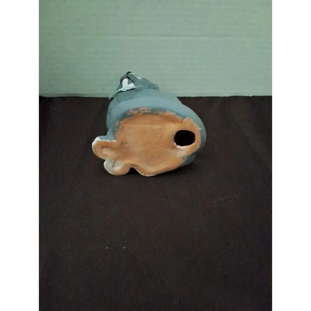 Hand Painted Ceramic Gray Cat With Bow. 6